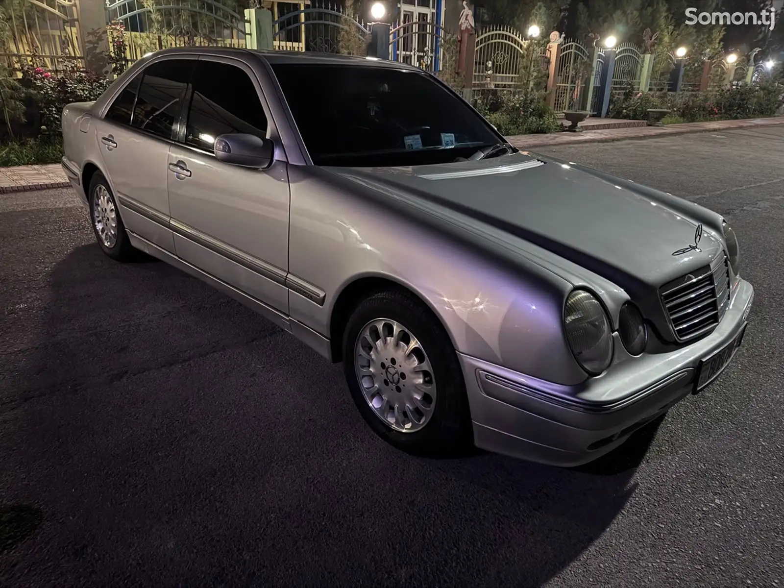 Mercedes-Benz E class, 1999-3