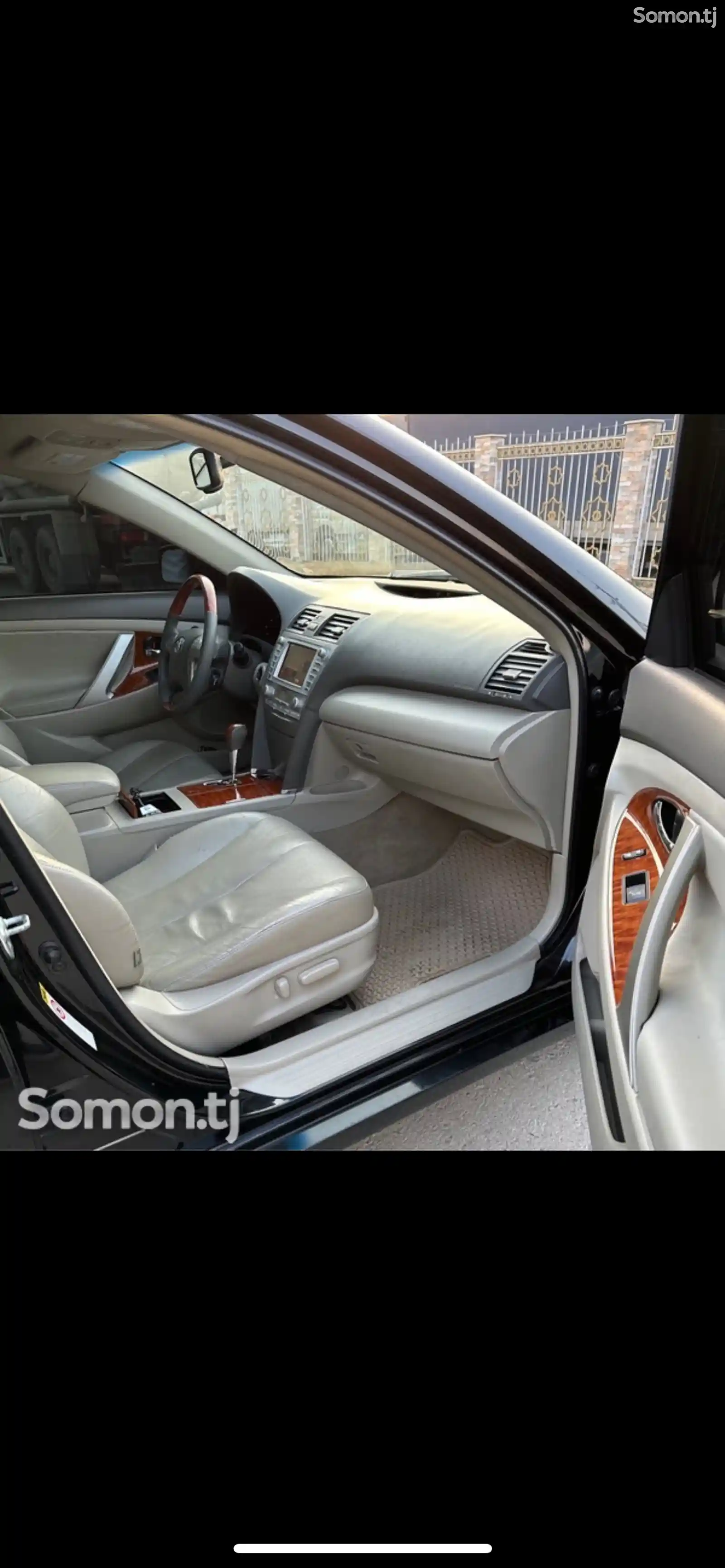 Toyota Camry, 2011-6