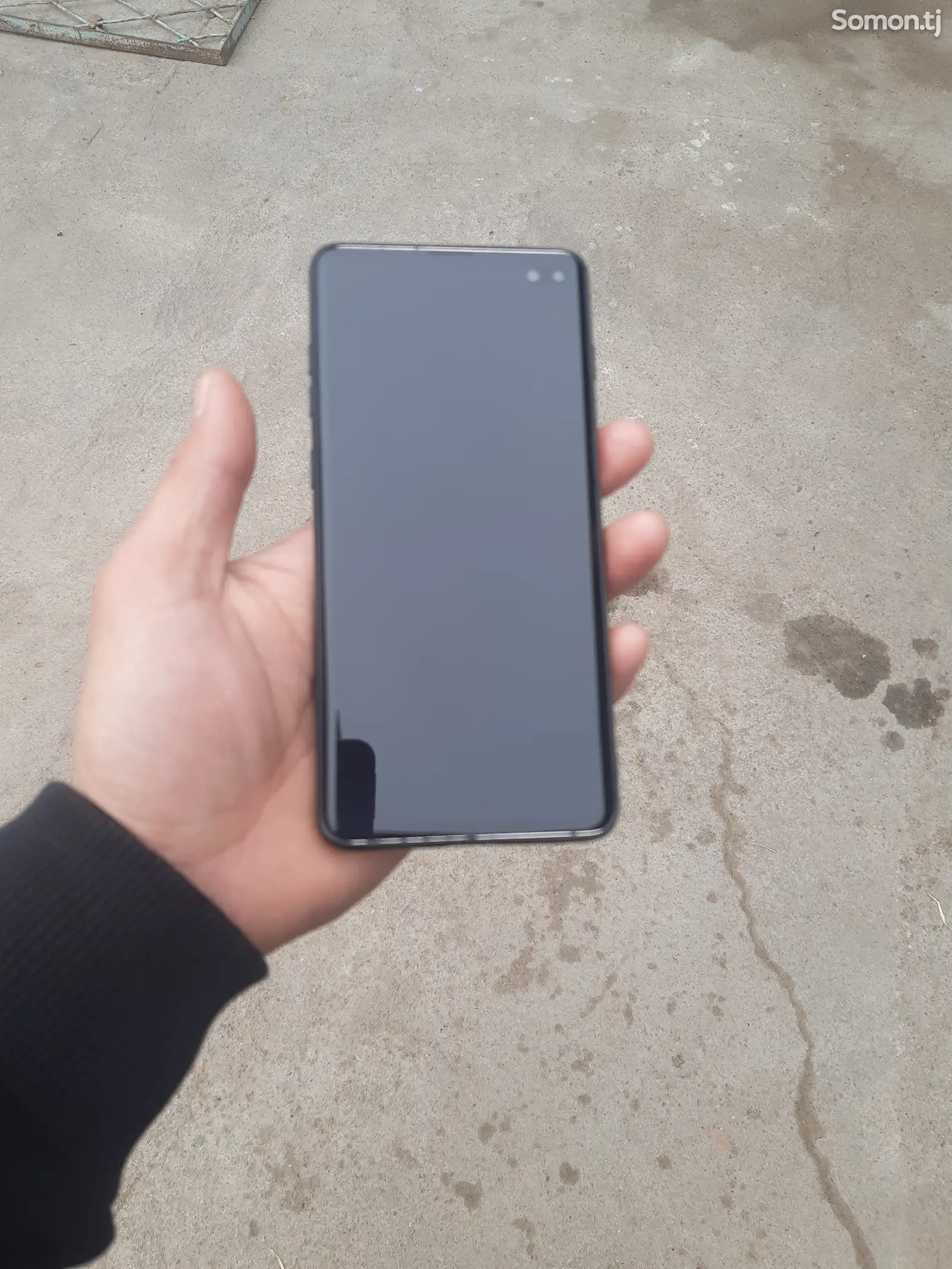 Samsung Galaxy s10+-1