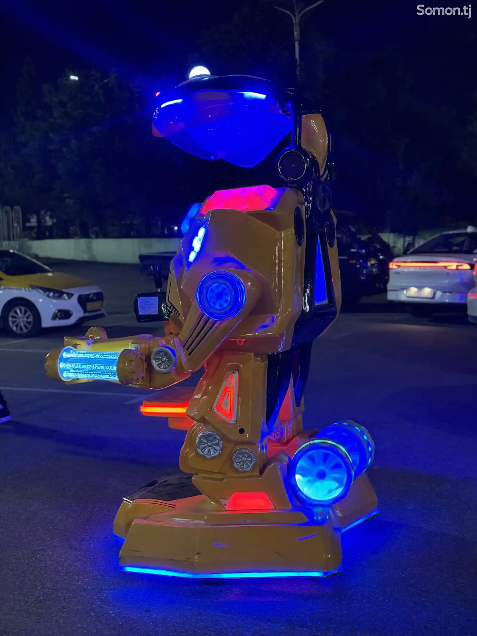 Аттракцион Робот-7