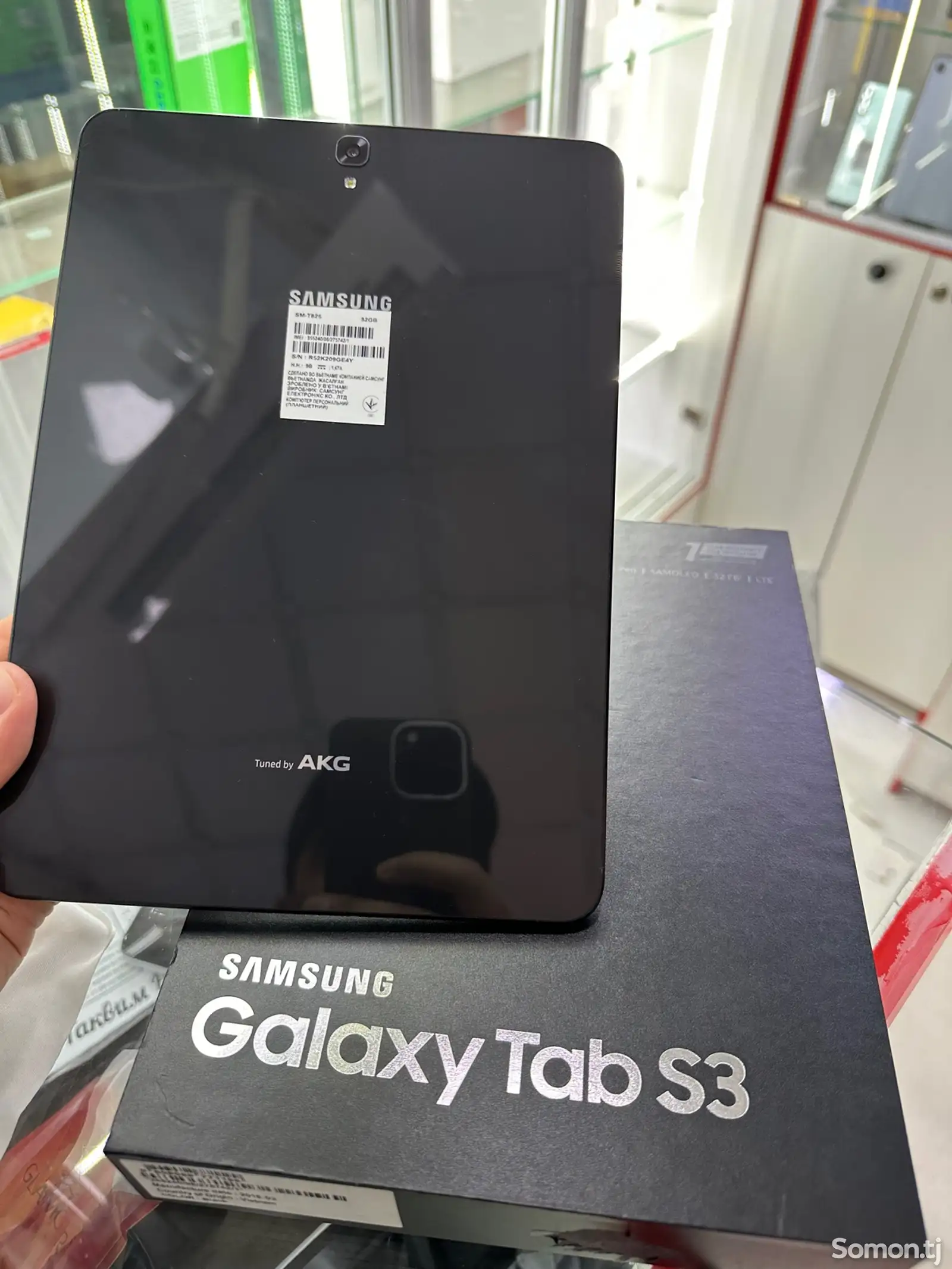 Планшет Samsung Galaxy Tab S3 32GB 4G-1