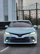 Toyota Camry, 2019-4