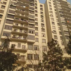 2-комн. квартира, 9 этаж, 48м², 3 База