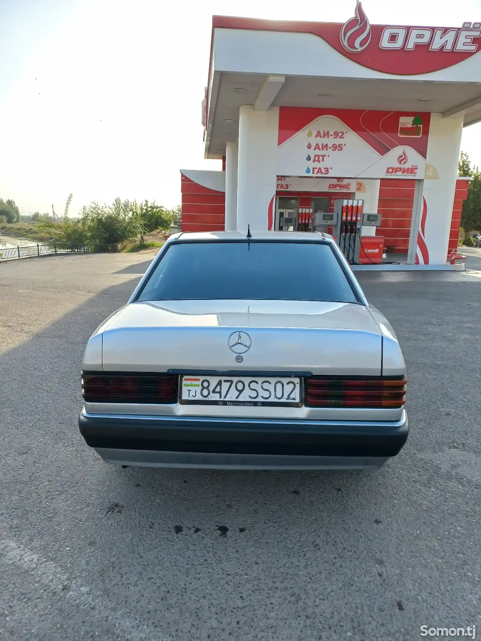 Mercedes-Benz W201, 1992-5