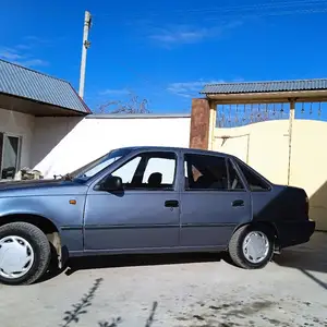 Daewoo Nexia, 1998