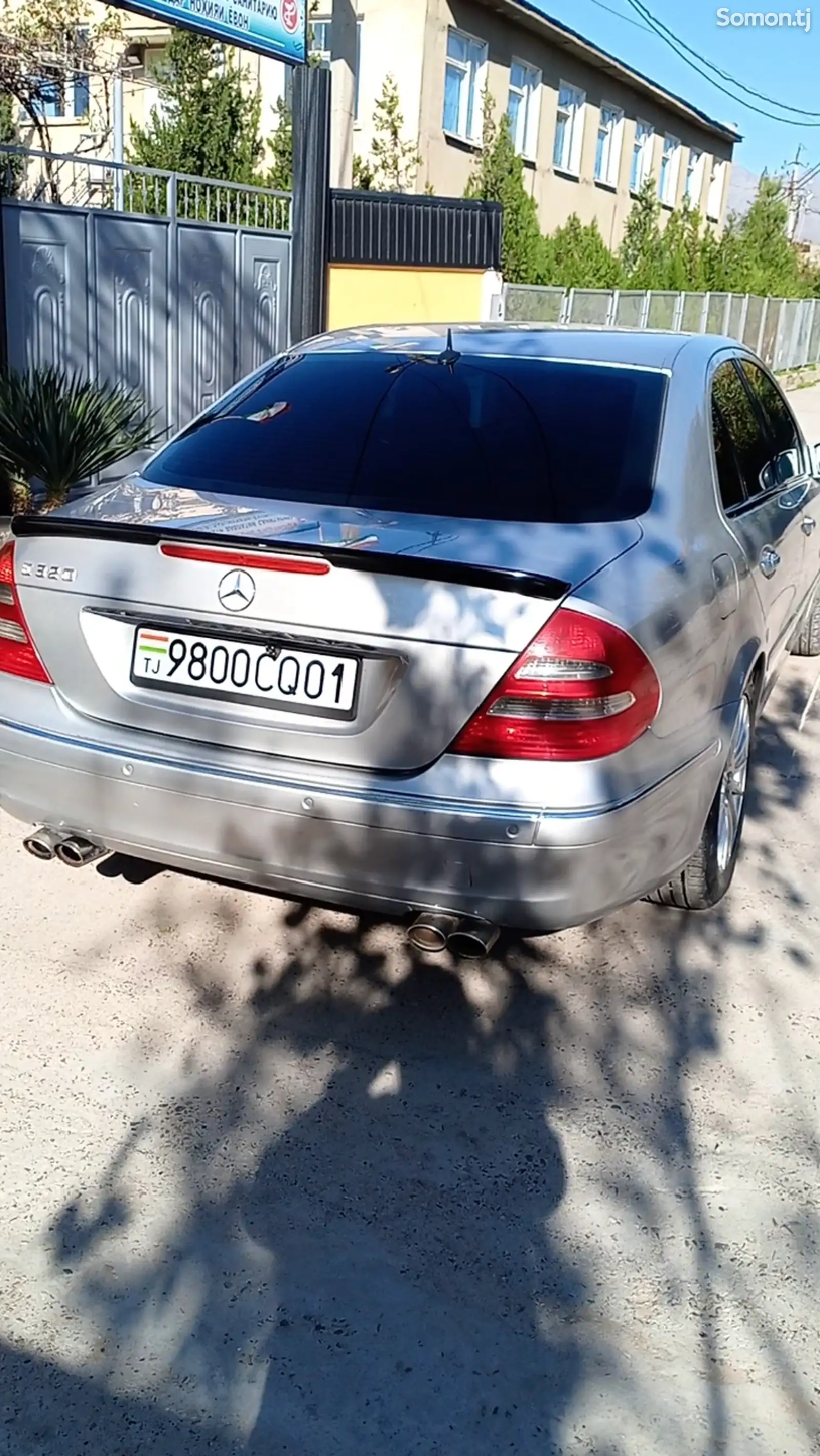 Mercedes-Benz E class, 2004-1