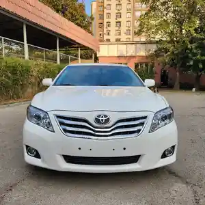 Toyota Camry, 2009