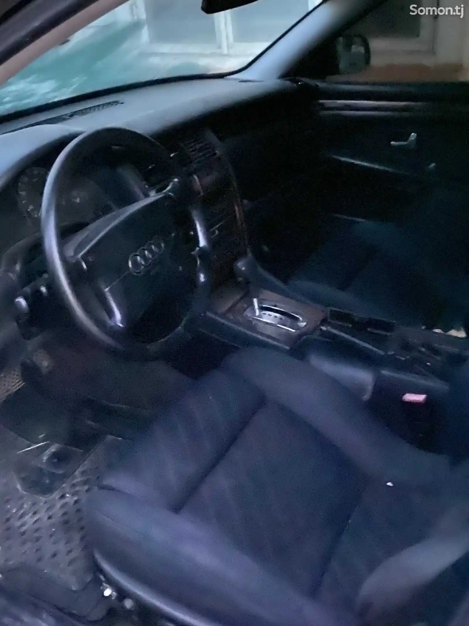 Audi A8, 1999-3