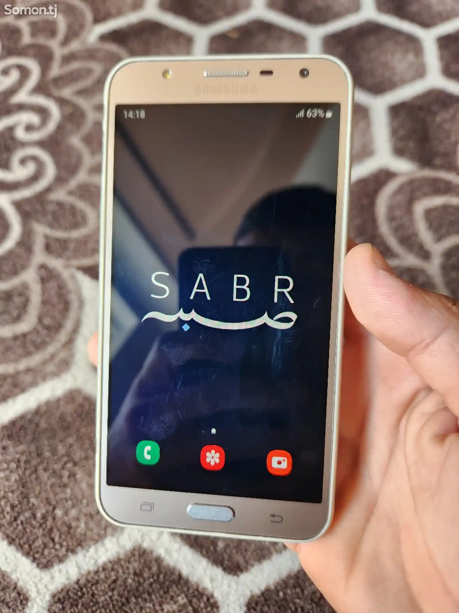 Samsung Galaxy J7 Neo-2