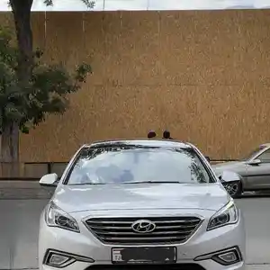 Hyundai Sonata, 2014