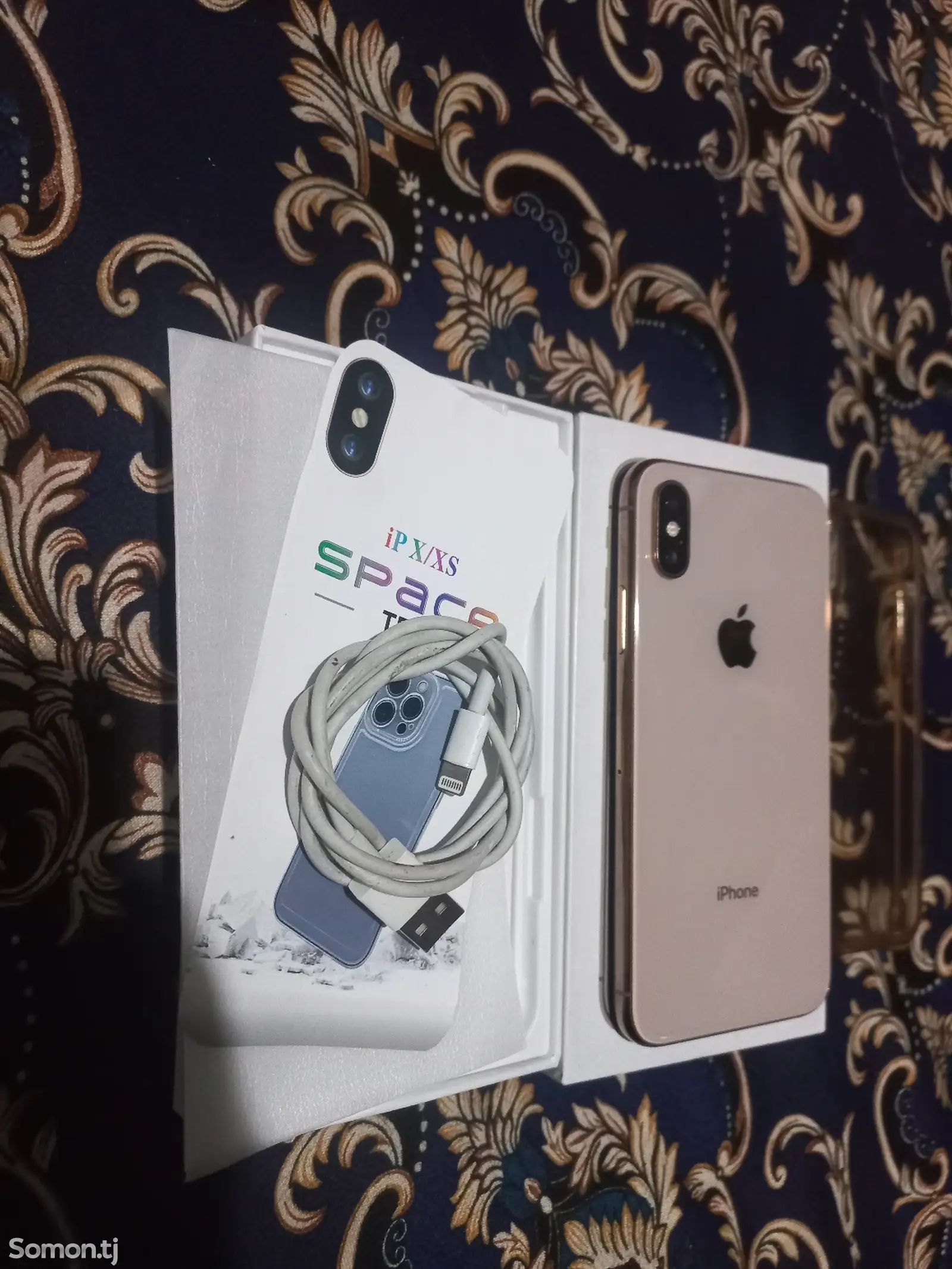 Apple iPhone Xs, 256 gb, Gold-1