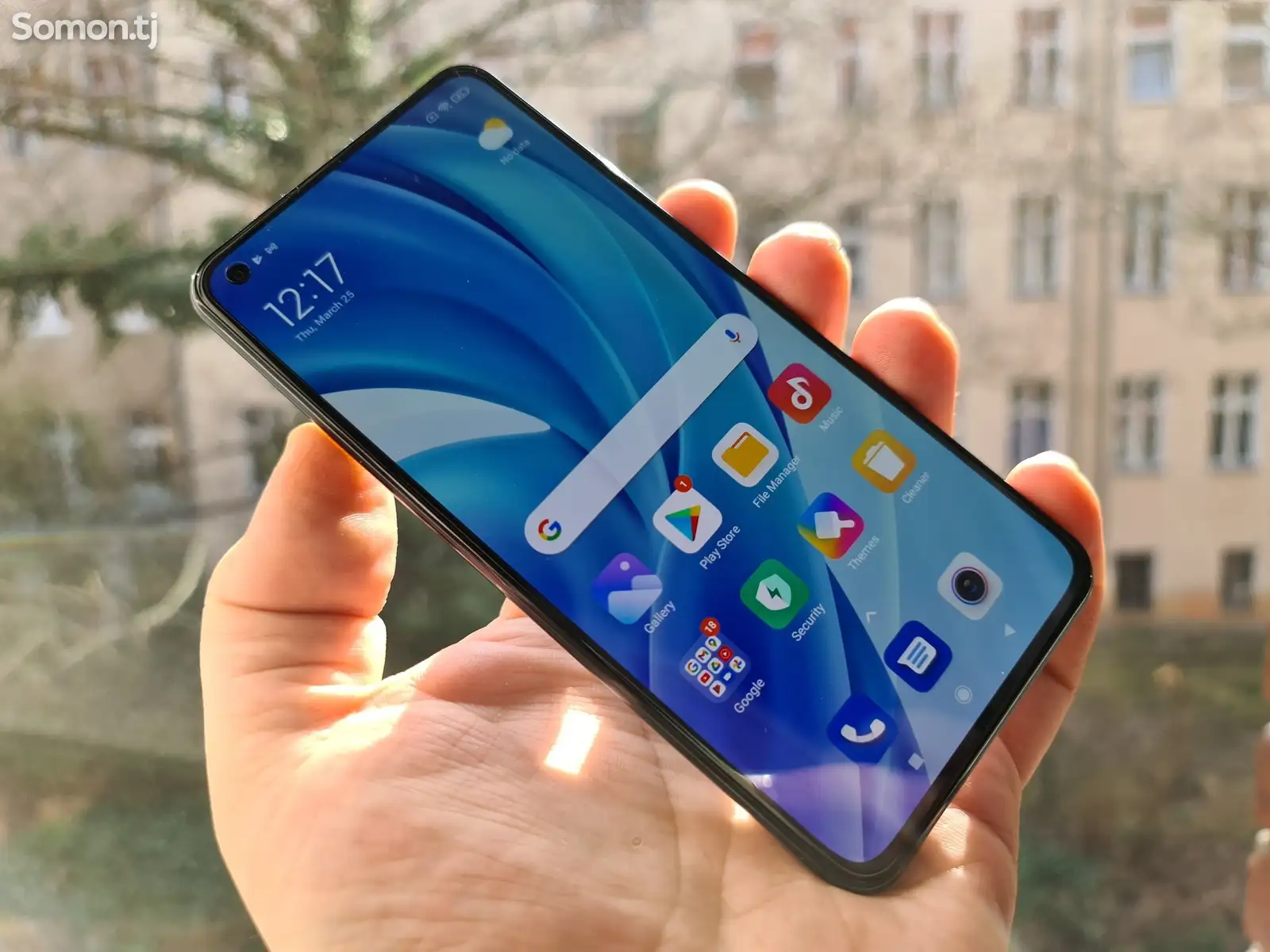 Телефон Realme-1