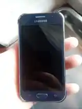 Samsung Galaxy J1 ace-2