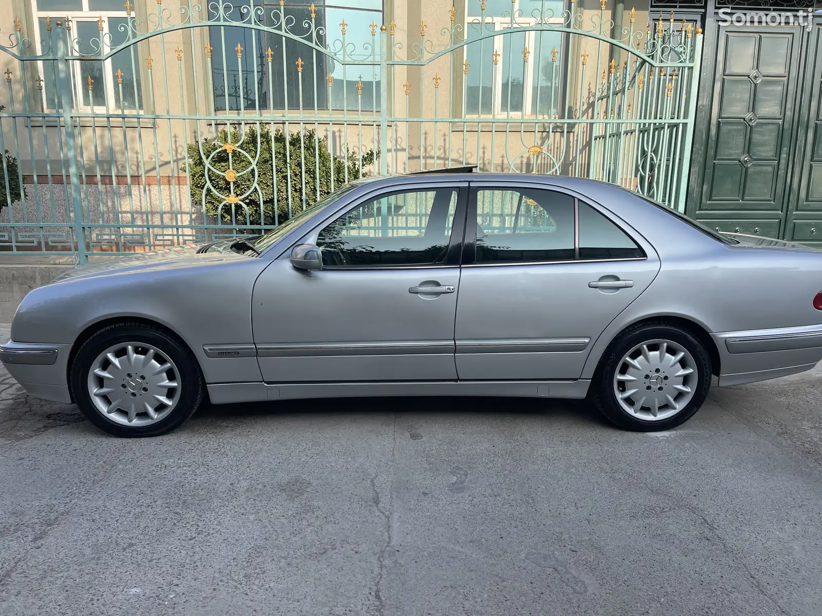 Mercedes-Benz E class, 2001-2