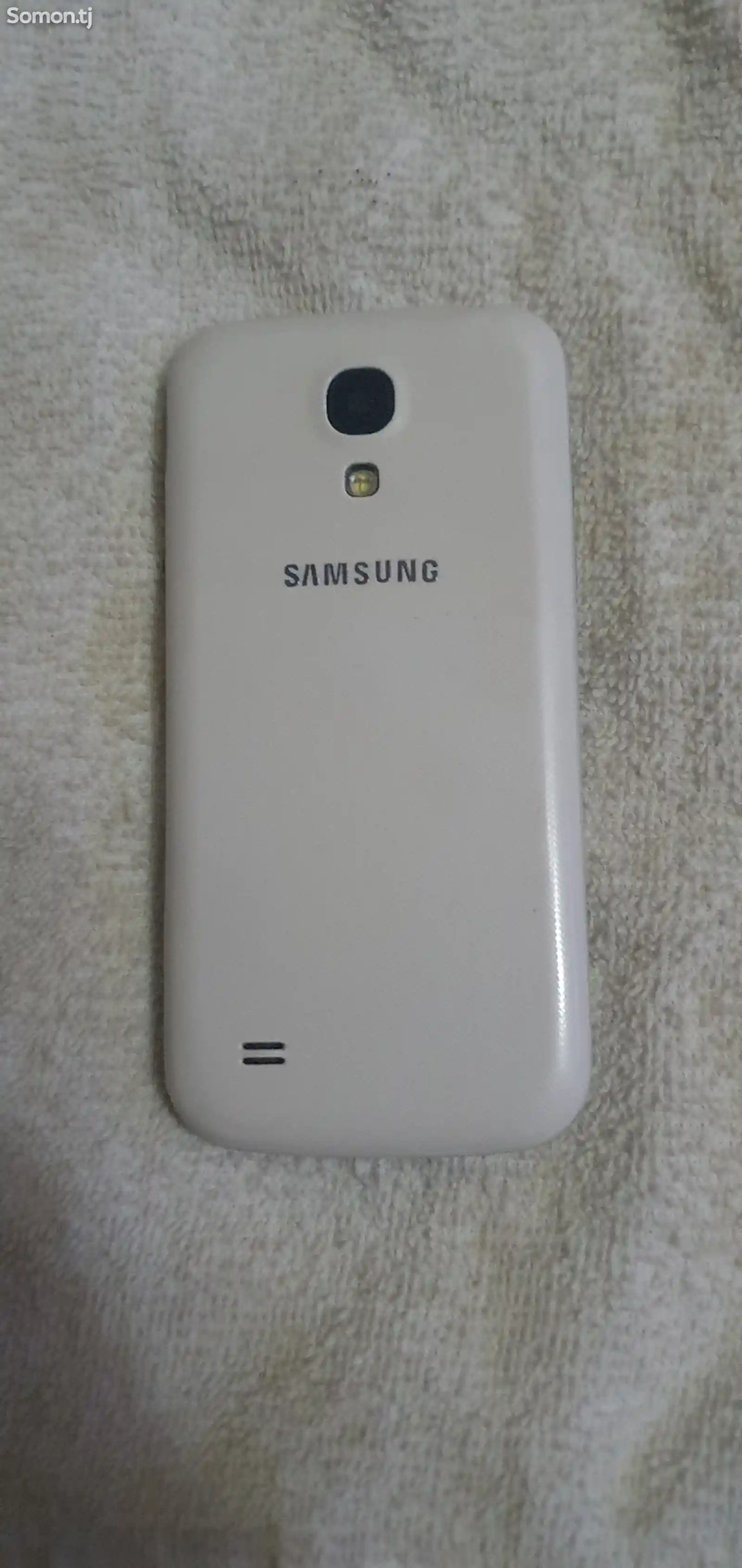 Samsung Galaxy S4 mini-5