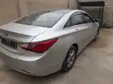 Hyundai Sonata, 2011-4