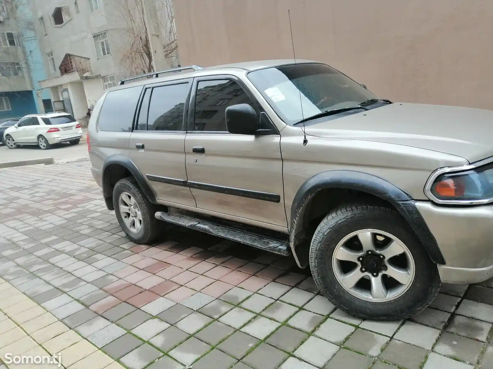 Mitsubishi Pajero, 2002-3