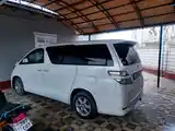 Toyota Vellfire, 2010-4