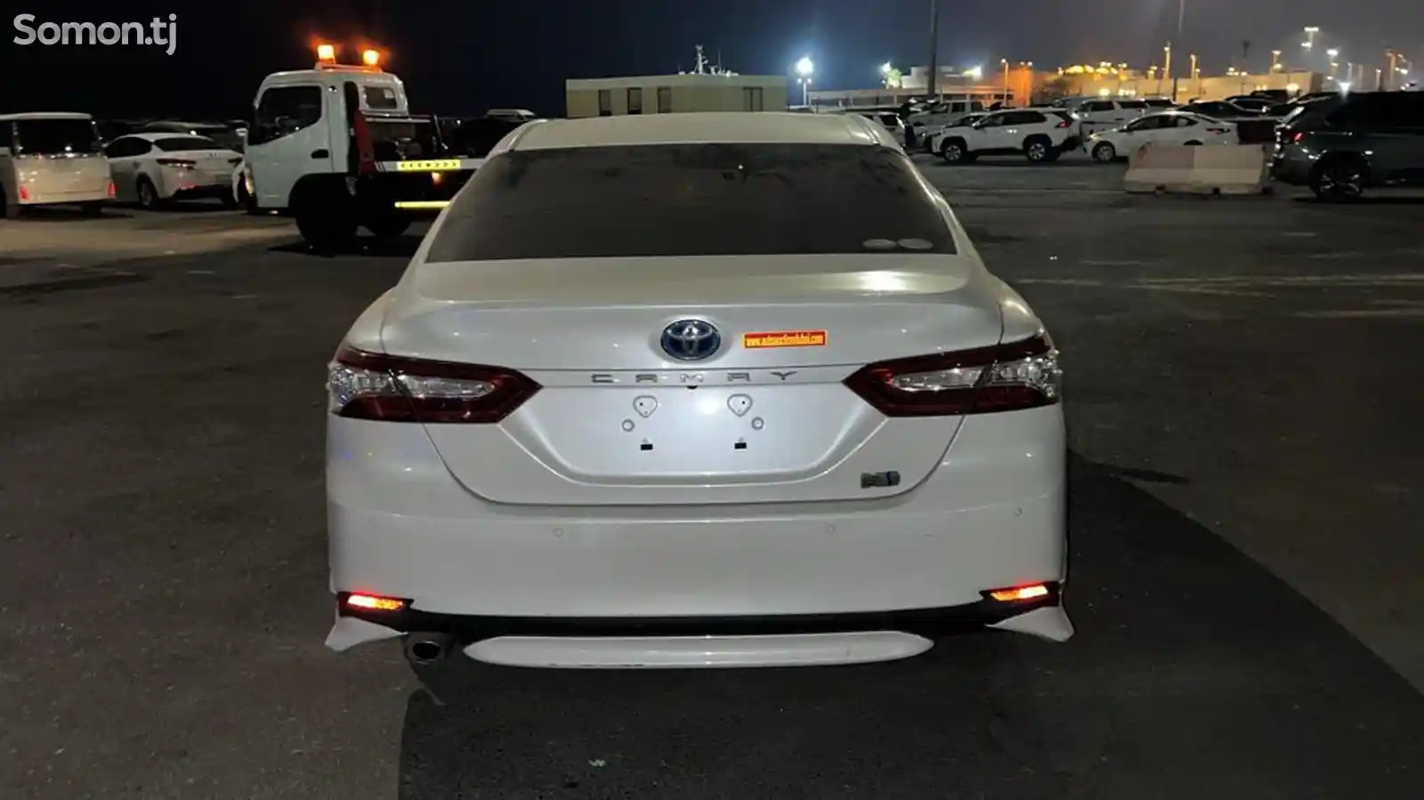 Toyota Camry, 2018-4