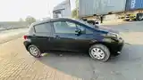 Toyota Vitz, 2015-4