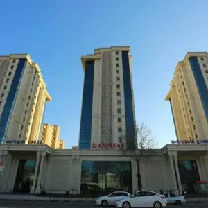 2-комн. квартира, 6 этаж, 96м², И.Сомони, Торговый центр Баракат