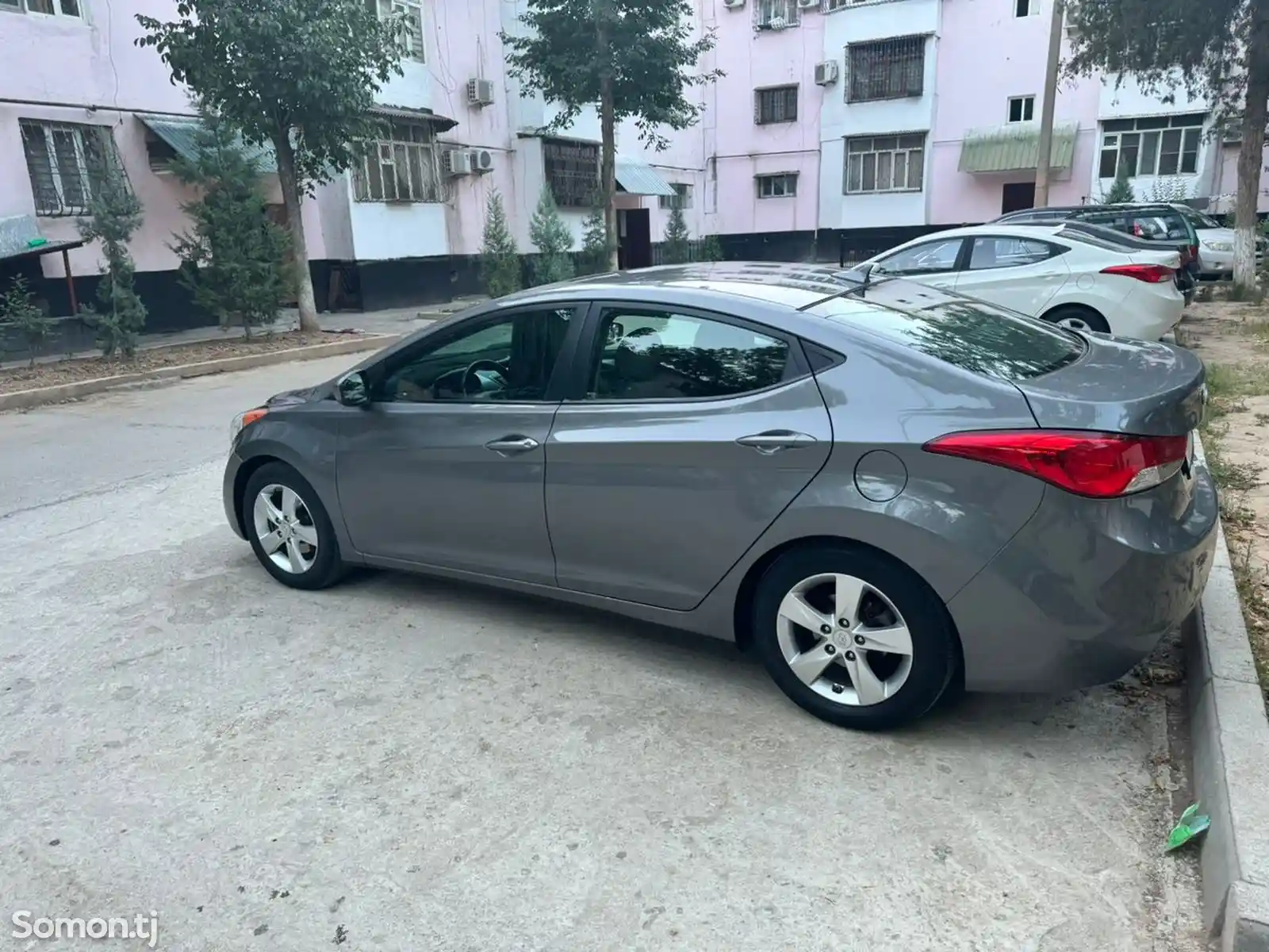 Hyundai Elantra, 2013-3