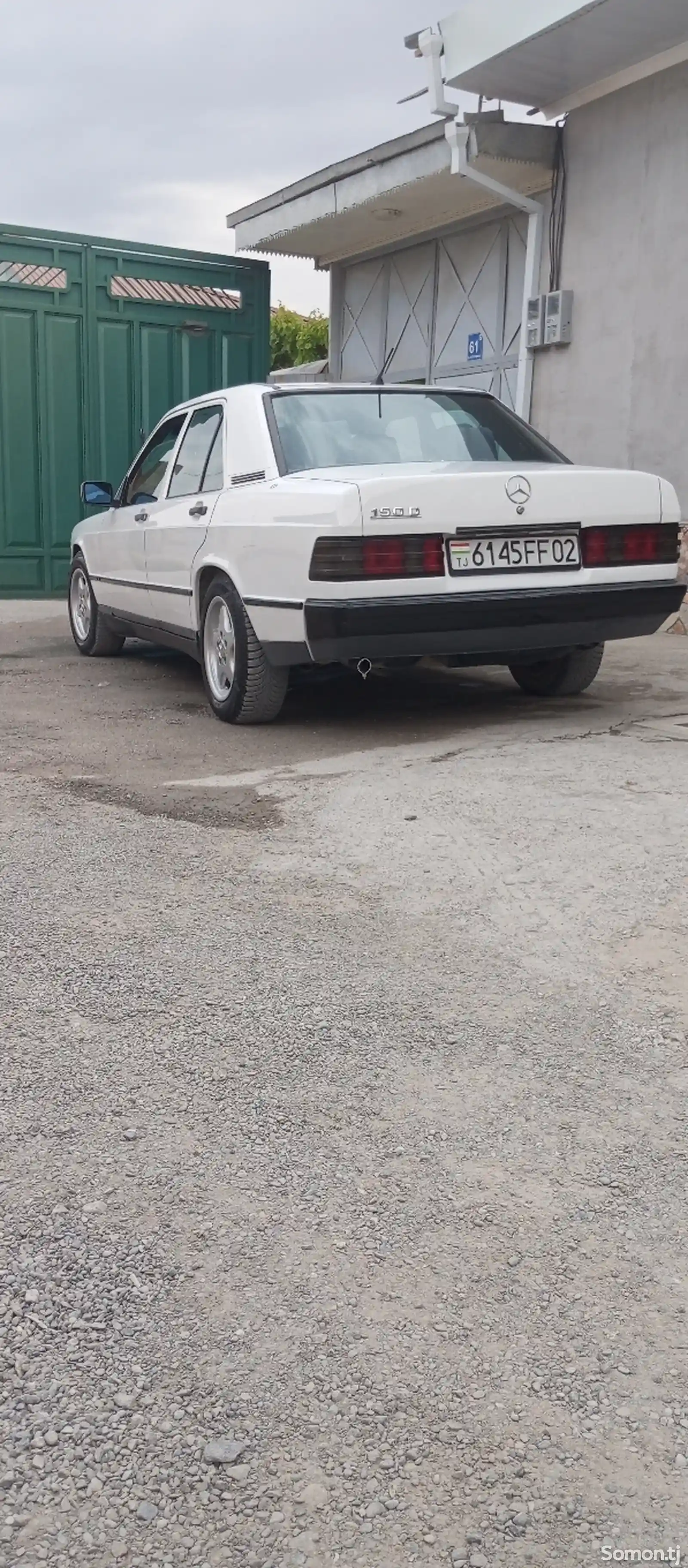 Mercedes-Benz W201, 1986-9