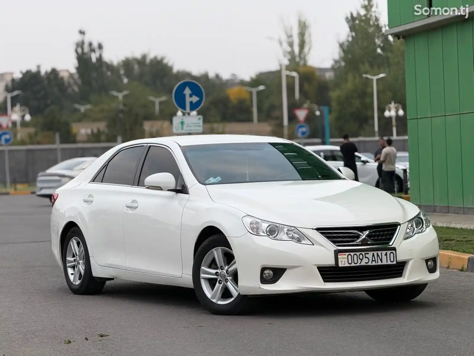 Toyota Mark X, 2010-11