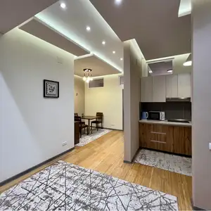 2-комн. квартира, 10 этаж, 58м², Айни 5