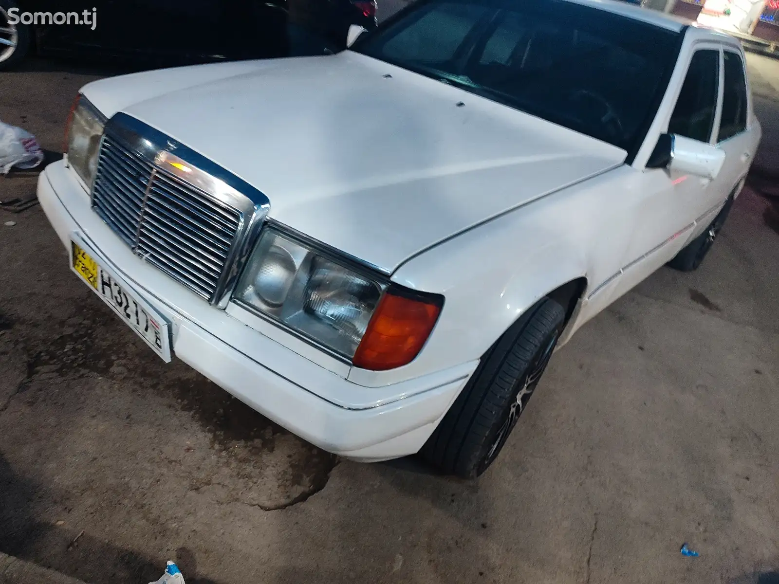 Mercedes-Benz W124, 1988-1