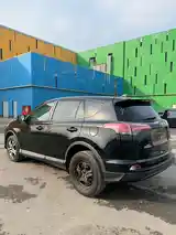 Toyota RAV 4, 2017-3