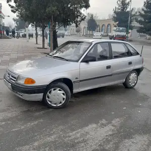 Opel Astra F, 1992