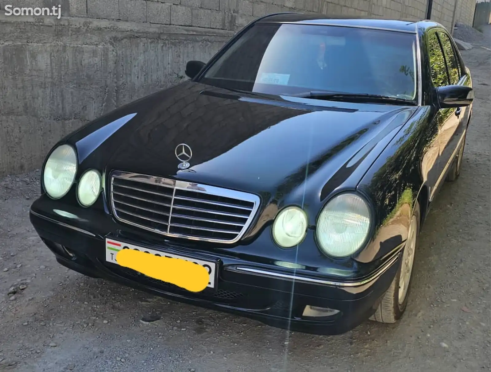 Mercedes-Benz E class, 2000-1