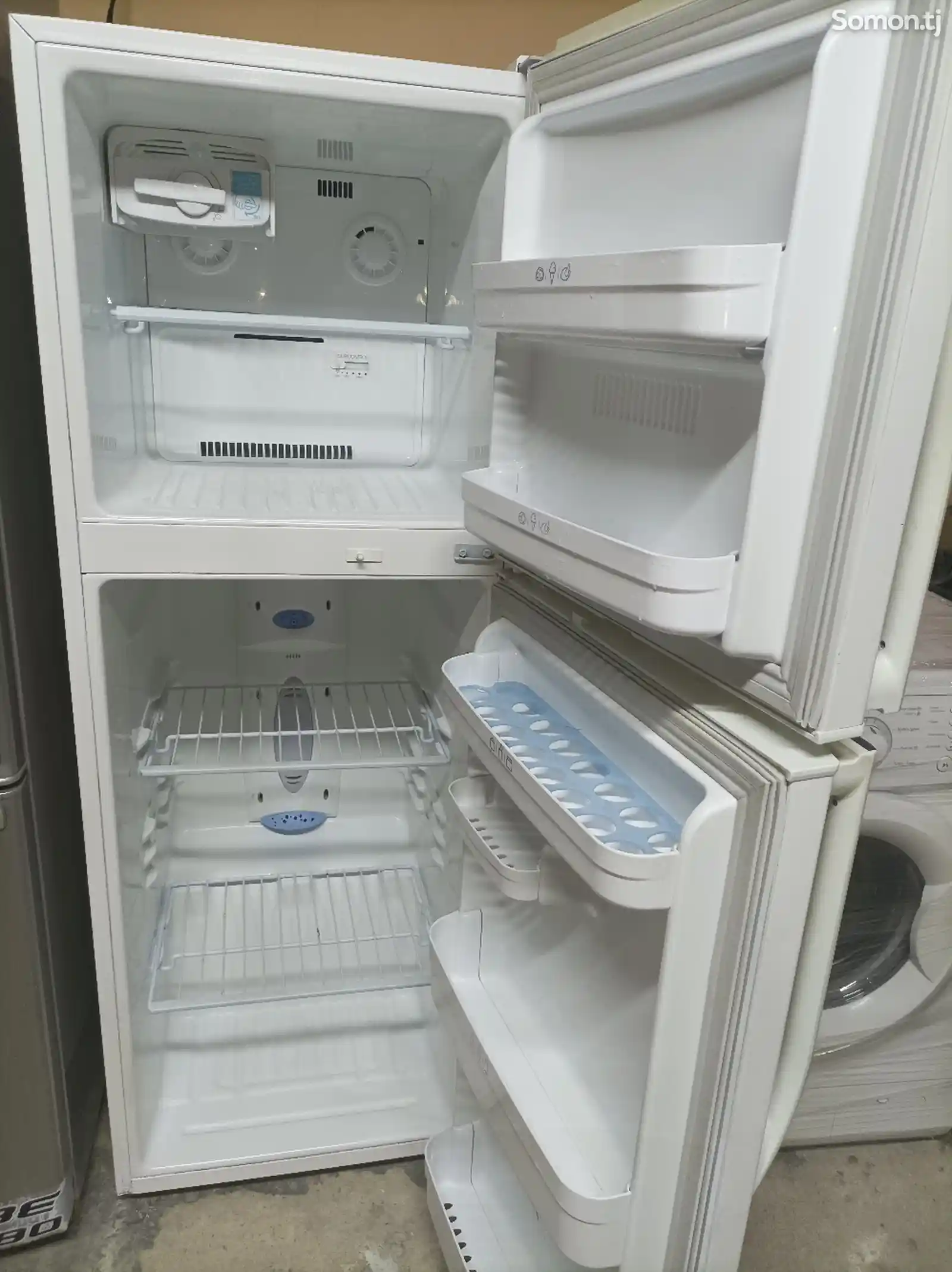Холодильник LG No Frost-2