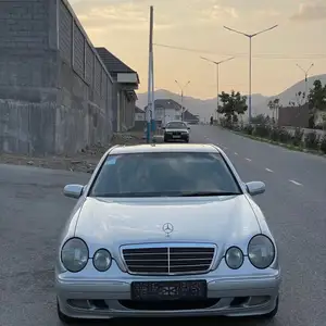 Mercedes-Benz E class, 2000