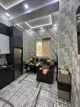 1-комн. квартира, Цокольный этаж, 50 м², 18 мкр-6