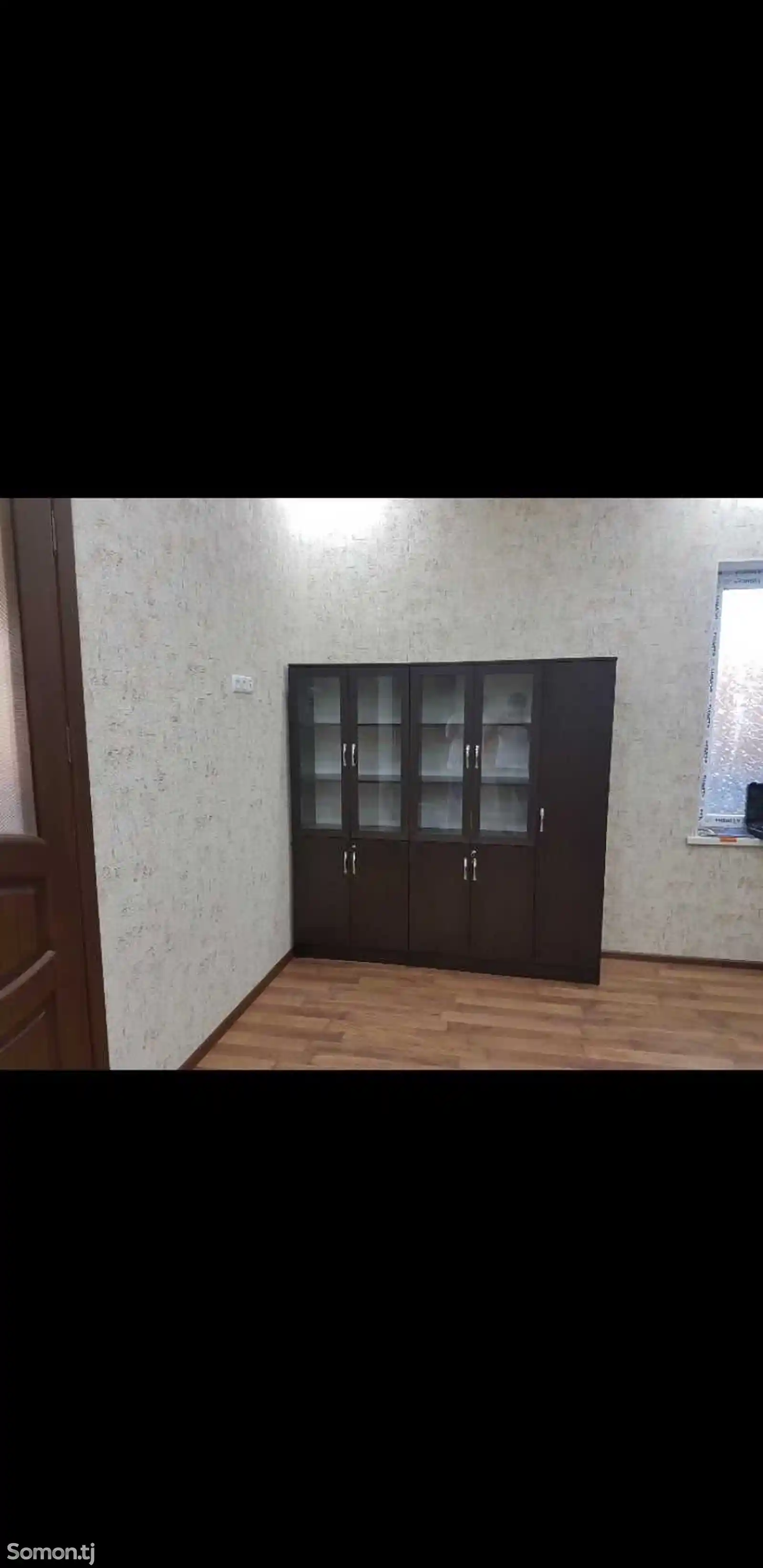 Шкаф для офиса-2