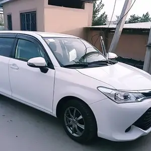 Toyota Fielder, 2015