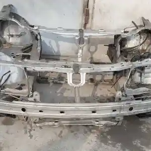 Передняя панель от Mercedes Benz
