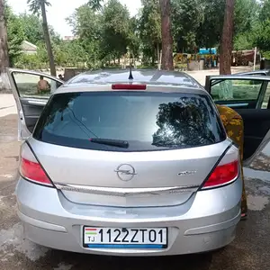 Opel Astra H, 2005