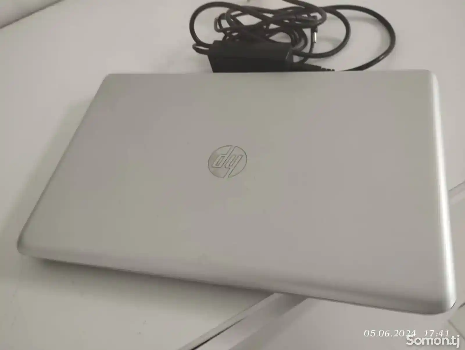Ноутбук HP Envy-1