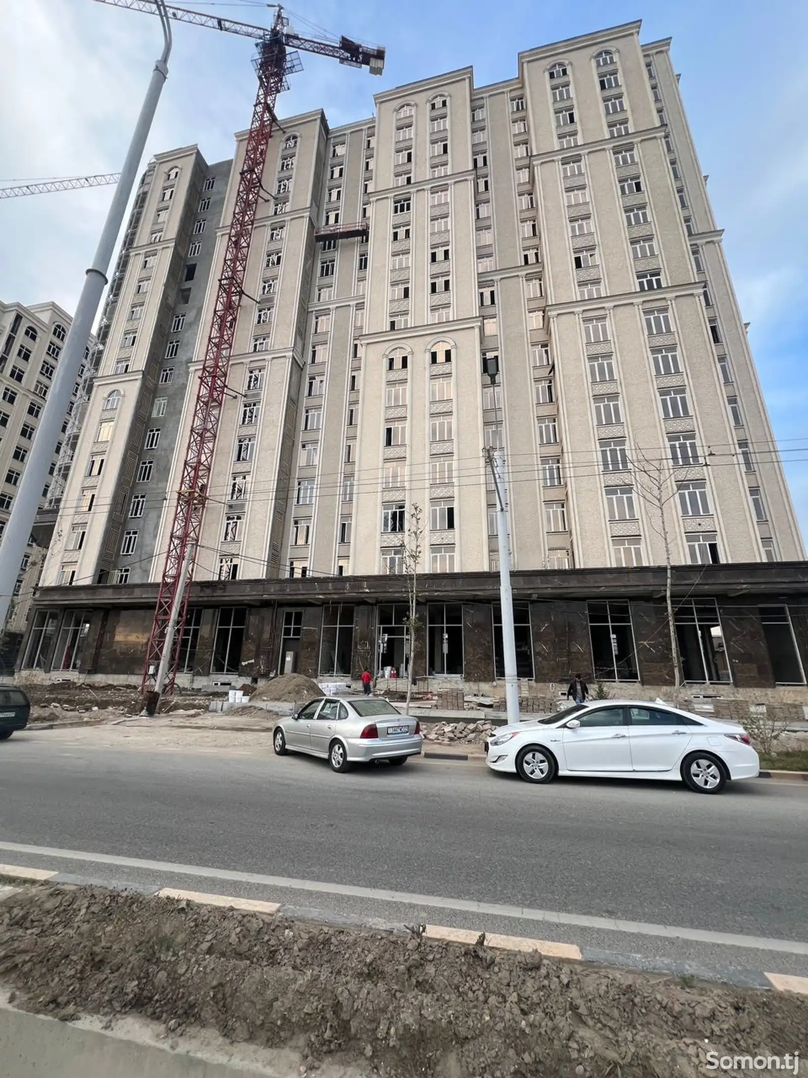 3-комн. квартира, 10 этаж, 135 м², 82 мкр, Казокон-1