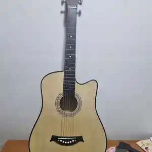 Гитара акустическая