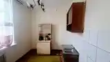 2-комн. квартира, 2 этаж, 50 м², Аэропорт-6