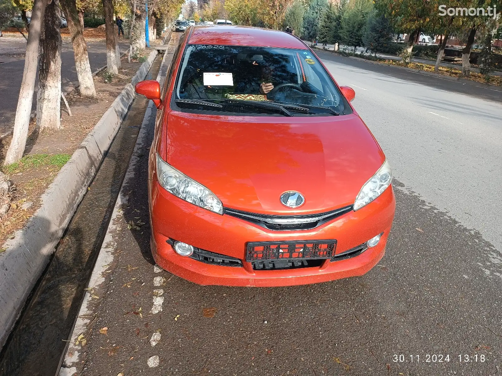 Toyota Wish, 2014