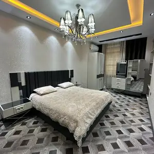 2-комн. квартира, 12 этаж, 60 м², центр