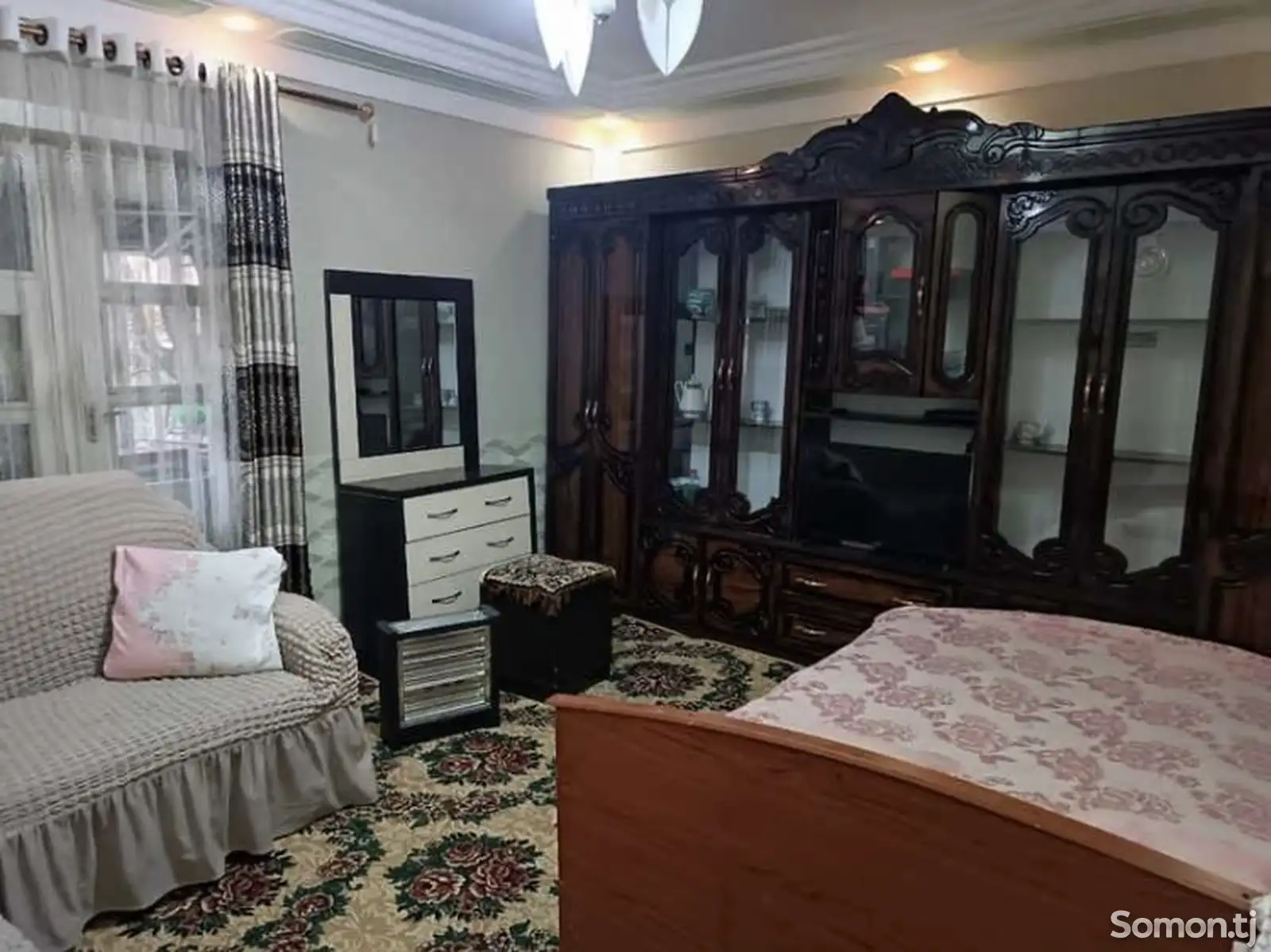 1-комн. квартира, 4 этаж, 30 м², Унвермаг-1