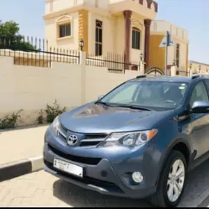 Toyota RAV 4, 2015