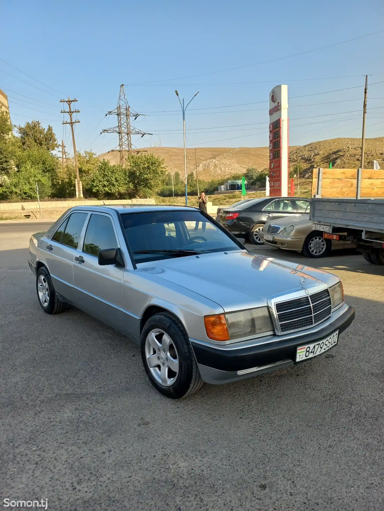 Mercedes-Benz W201, 1992-1