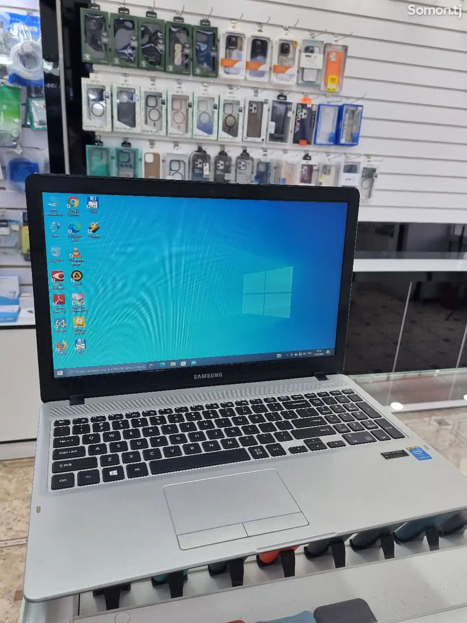 Ноутбук Samsung Core i5-1